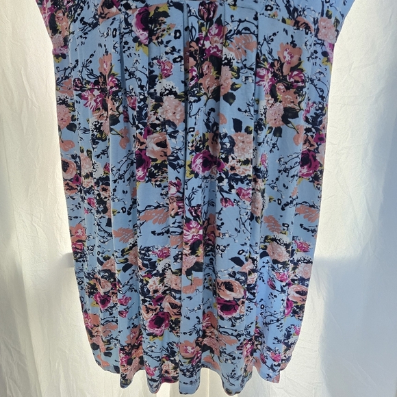 Joe Browns Pretty Floral Dress - Picture 6 of 7